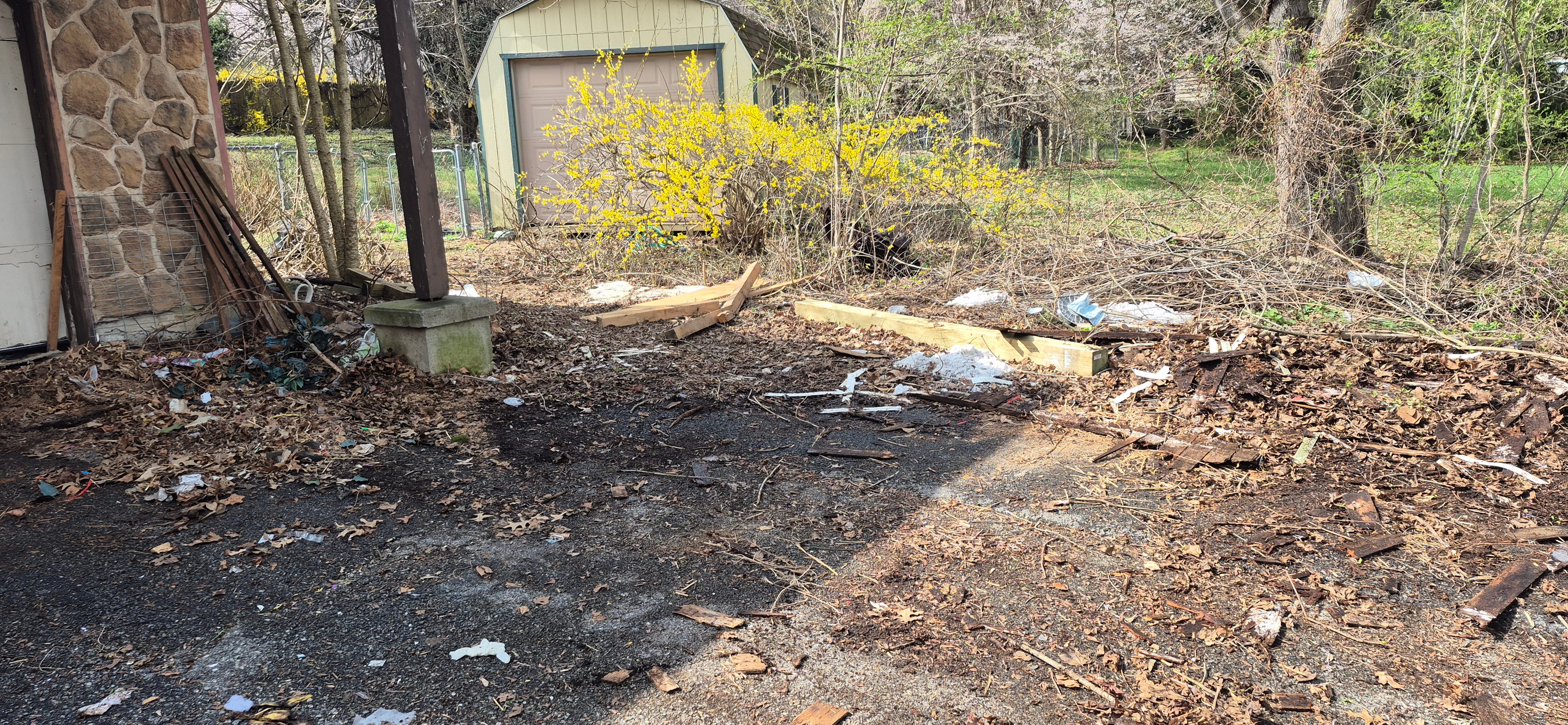Cleared driveway and yard in Emmaus, PA after junk and debris cleanout